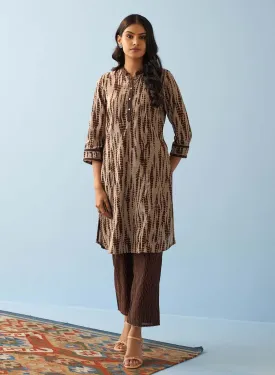 Brown Printed Kurta Set with Mandarin Collar and Broad Border Sleeves