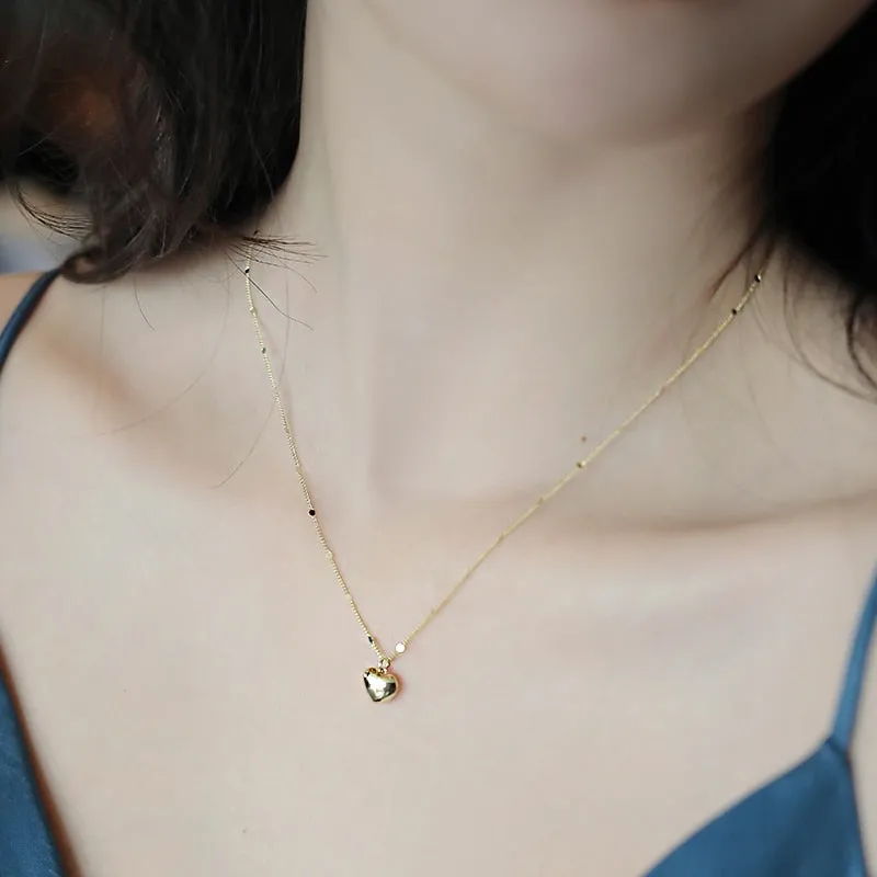 Gold Necklace with Heart-Shaped Pendant