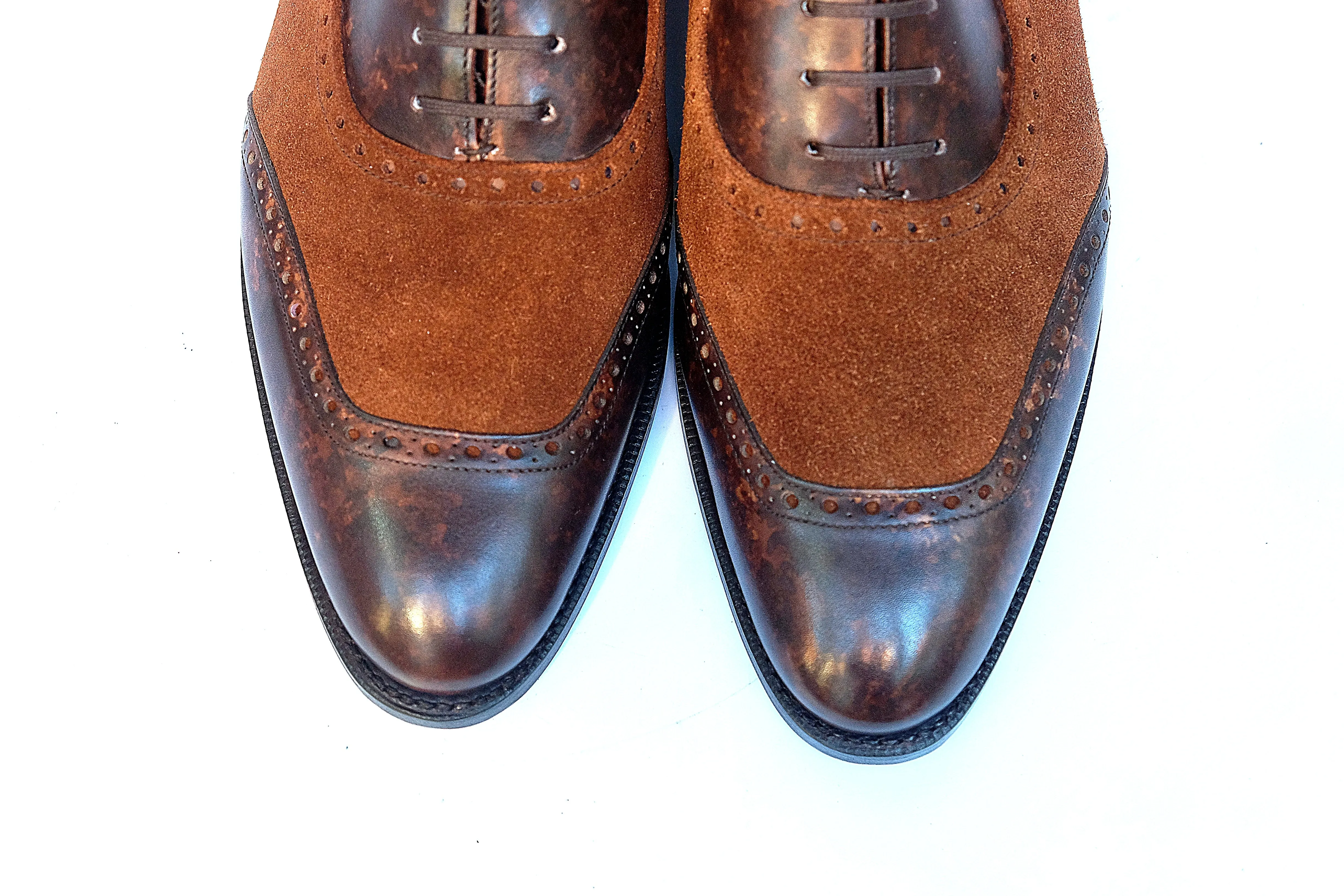 Pinehurst - Dark Brown Marble Patina / Snuff Suede