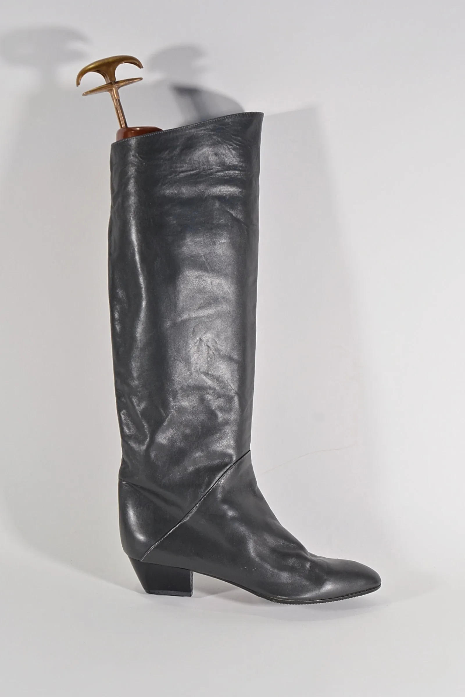 SOLD Vintage 70s Grey Leather Boots, Unworn Deadstock, Slouchy Boots 9