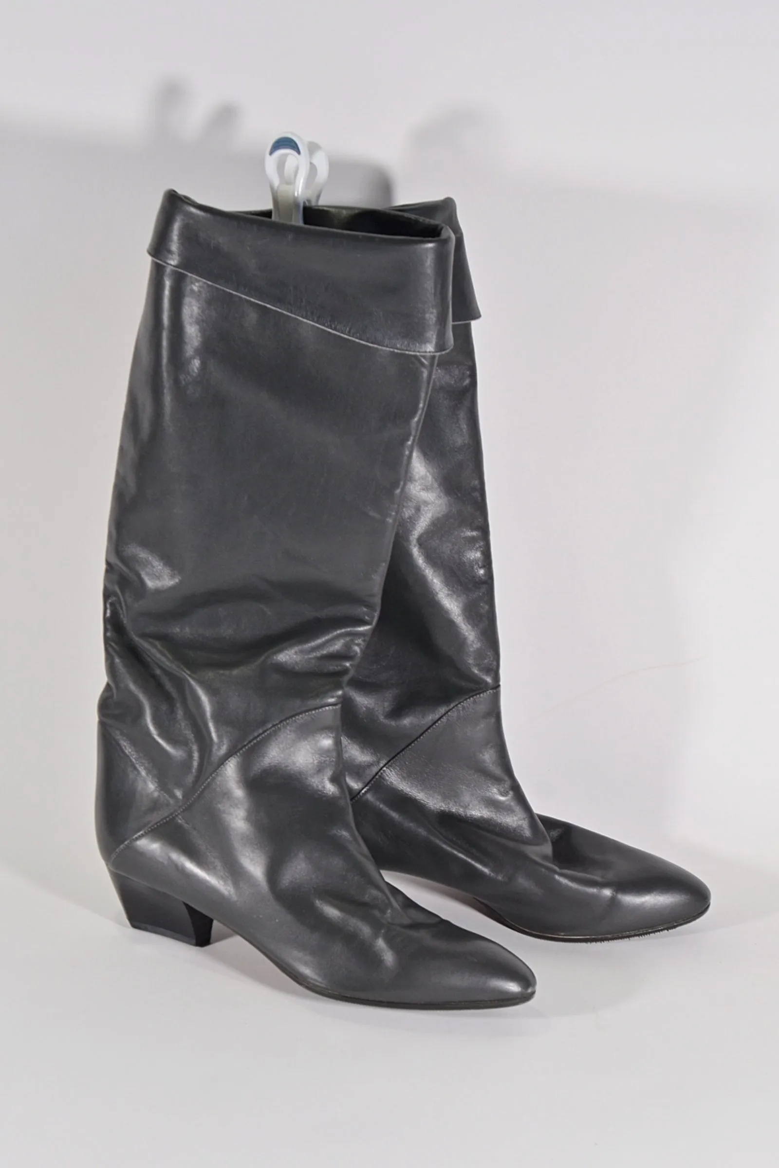 SOLD Vintage 70s Grey Leather Boots, Unworn Deadstock, Slouchy Boots 9